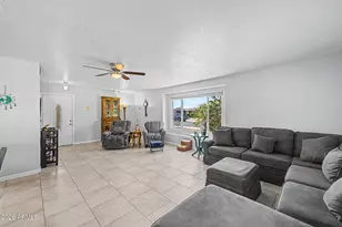 10829 W Campana Dr, Sun City, AZ 85351 - Photo 8