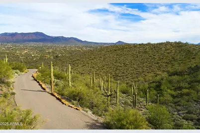 39332 N Old Stage Road #-, Cave Creek, AZ 85331 - Photo 4
