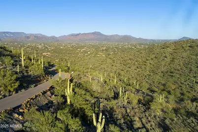 39332 N Old Stage Road #-, Cave Creek, AZ 85331 - Photo 2