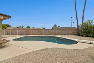 10631 N 37th Dr, Phoenix, AZ 85029 - Photo 34