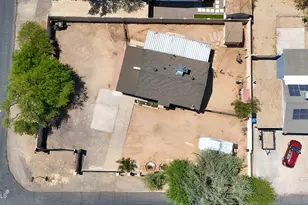 2939 E Angela Dr, Phoenix, AZ 85032 - Photo 30