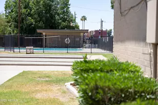 6746 N 43rd Ave, Glendale, AZ 85301 - Photo 1