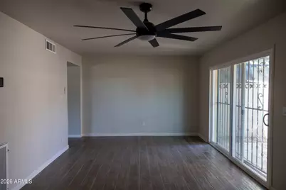 6746 N 43rd Avenue, Glendale, AZ 85301 - Photo 4