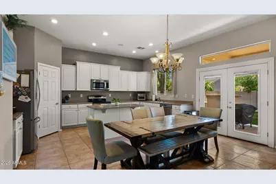 2843 E Lexington Court, Gilbert, AZ 85234 - Photo 10