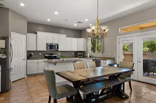 2843 E Lexington Ct, Gilbert, AZ 85234 - Photo 10