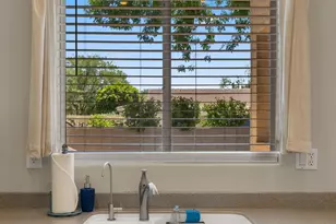 2843 E Lexington Ct, Gilbert, AZ 85234 - Photo 16