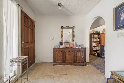 6029 W Desert Hills Drive, Glendale, AZ 85304 - Photo 2