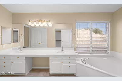 908 E Mountain Sage Drive, Phoenix, AZ 85048 - Photo 28