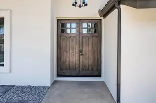 5402 E Acoma Dr, Scottsdale, AZ 85254 - Photo 4