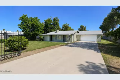 958 W Main Street, Mesa, AZ 85201 - Photo 1