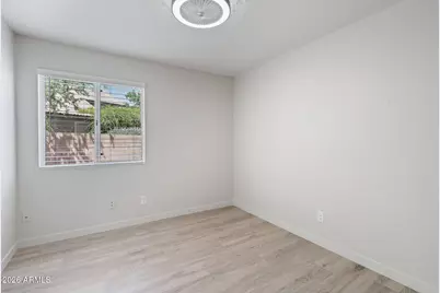 18801 N 1st Avenue, Phoenix, AZ 85027 - Photo 30