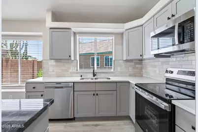 18801 N 1st Avenue, Phoenix, AZ 85027 - Photo 12