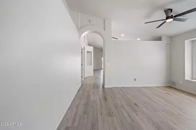 18801 N 1st Avenue, Phoenix, AZ 85027 - Photo 4