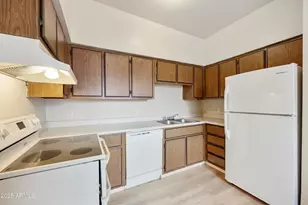 2837 E Marconi Ave, Phoenix, AZ 85032 - Photo 32