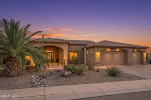 227 W Auburn Sky Ct, Casa Grande, AZ 85122 - Photo 2