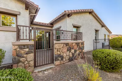 20562 W Hillcrest Boulevard, Buckeye, AZ 85396 - Photo 4