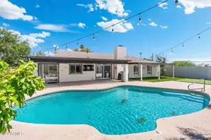 2347 E Mescal St, Phoenix, AZ 85028 - Photo 30