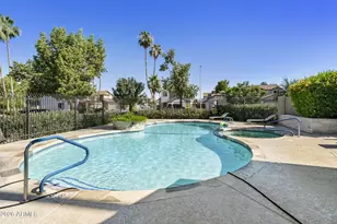 1811 S 39th St, Mesa, AZ 85206 - Photo 4
