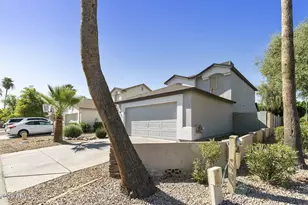 1811 S 39th St, Mesa, AZ 85206 - Photo 2