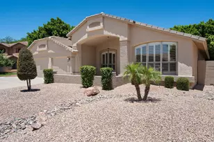 846 E Constitution Dr, Gilbert, AZ 85296 - Photo 2