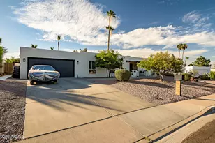 2438 E Cheryl Dr, Phoenix, AZ 85028 - Photo 44