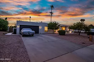 2438 E Cheryl Dr, Phoenix, AZ 85028 - Photo 108