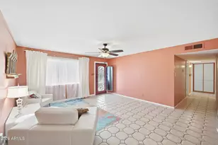 2302 W Berridge Ln, Phoenix, AZ 85015 - Photo 14