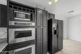 11574 W Vogel Ave, Youngtown, AZ 85363 - Photo 8