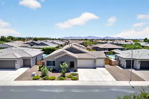 8025 W Gardenia Ave, Glendale, AZ 85303 - Photo 60