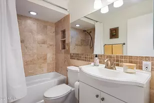 1173 E Beryl Ave, Phoenix, AZ 85020 - Photo 18