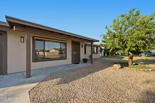 1348 W Renee Dr, Phoenix, AZ 85027 - Photo 4