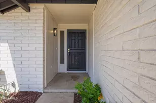 3205 N Woodburne Dr, Chandler, AZ 85224 - Photo 8