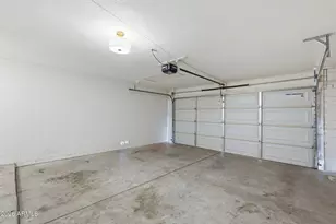 3205 N Woodburne Dr, Chandler, AZ 85224 - Photo 36