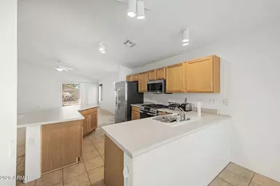 3056 E Sweetwater Avenue, Phoenix, AZ 85032 - Photo 4