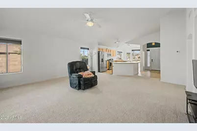 3056 E Sweetwater Avenue, Phoenix, AZ 85032 - Photo 8