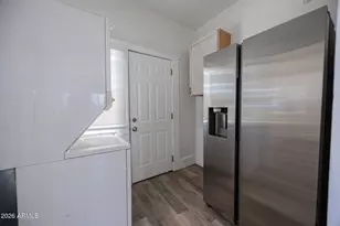 831 N 10th St, Phoenix, AZ 85006 - Photo 20