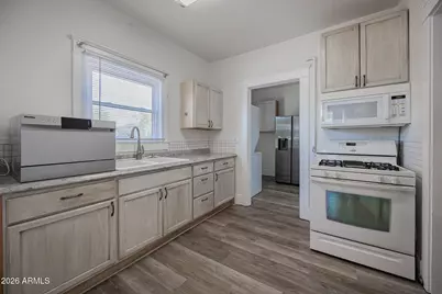 831 N 10th Street, Phoenix, AZ 85006 - Photo 10