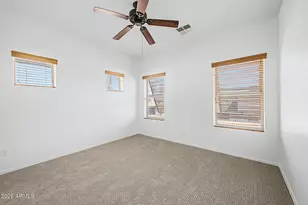 2929 N 37th St, Phoenix, AZ 85018 - Photo 10