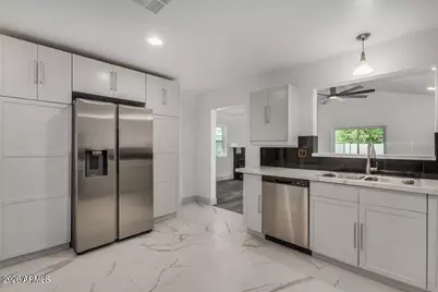 1008 W Watson Drive, Tempe, AZ 85283 - Photo 8