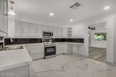 1008 W Watson Drive, Tempe, AZ 85283 - Photo 10