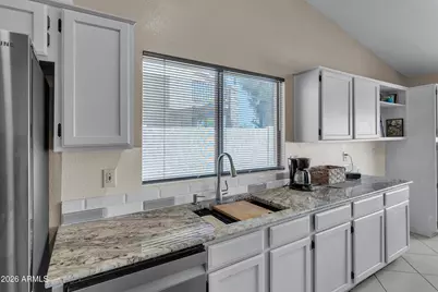 9865 S 44th Street, Phoenix, AZ 85044 - Photo 12
