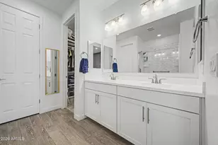752 E Constitution Dr, Gilbert, AZ 85296 - Photo 16