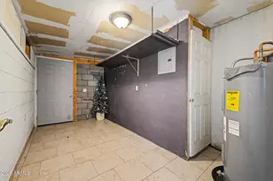7713 E Holmes Ave, Mesa, AZ 85209 - Photo 24