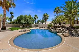 8669 E Davenport Dr, Scottsdale, AZ 85260 - Photo 6