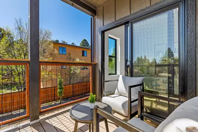 302 W Oak Avenue #4, Flagstaff, AZ 86001 - Photo 1