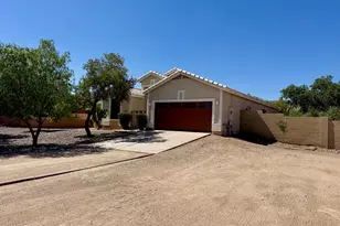 38719 N 7th St, Phoenix, AZ 85086 - Photo 1
