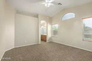 3220 E Kerry Ln, Phoenix, AZ 85050 - Photo 10