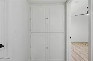 10216 N 7th Ave, Phoenix, AZ 85021 - Photo 18