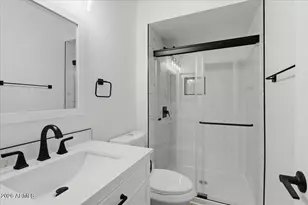 10216 N 7th Ave, Phoenix, AZ 85021 - Photo 14