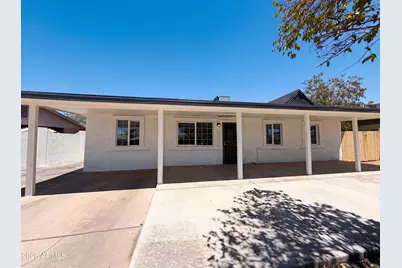 6060 W Hollyhock Drive, Phoenix, AZ 85033 - Photo 18